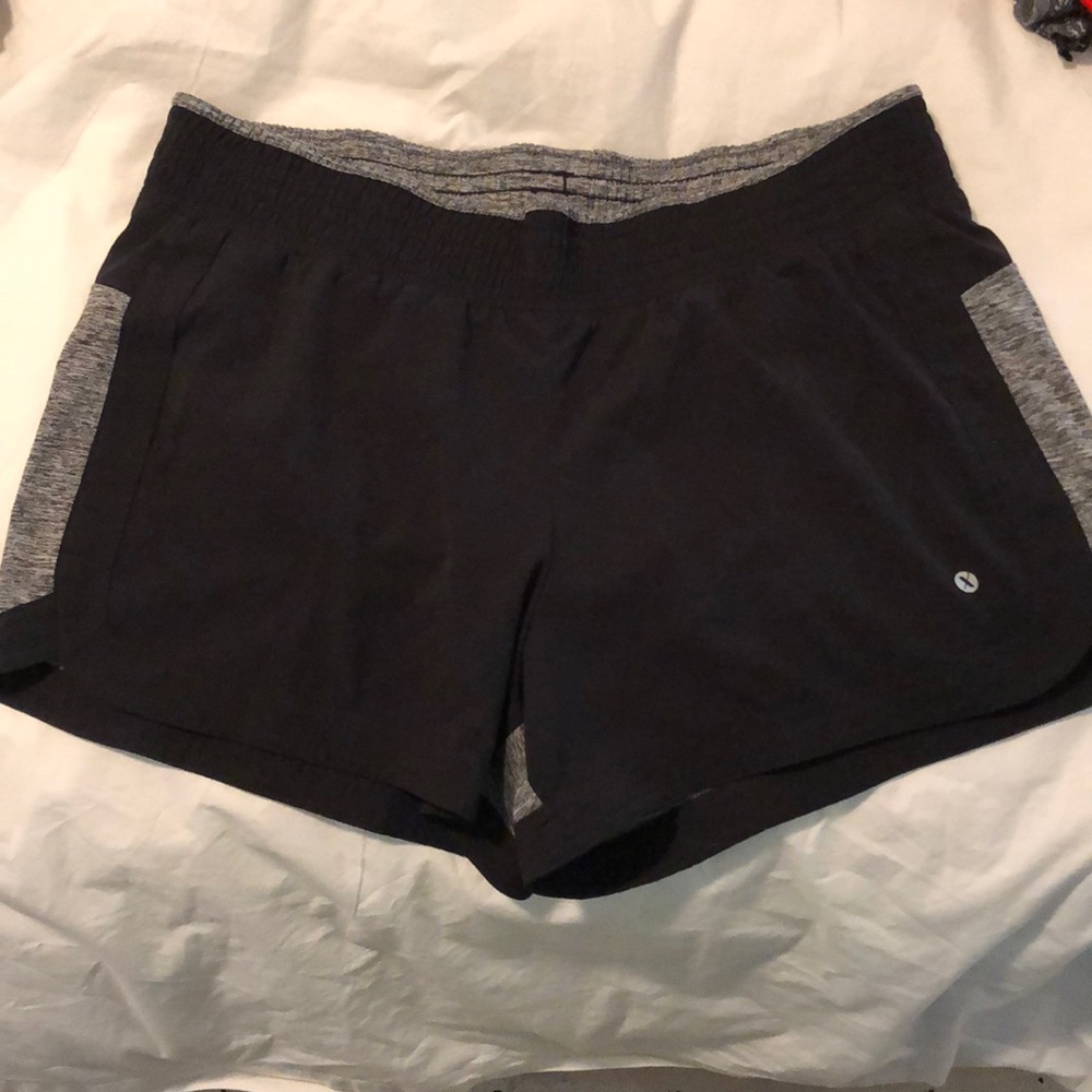 Athletic shorts-